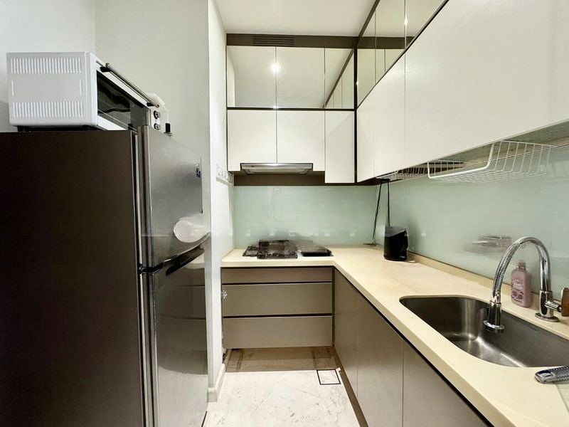 NAUNG RESIDENCE 7