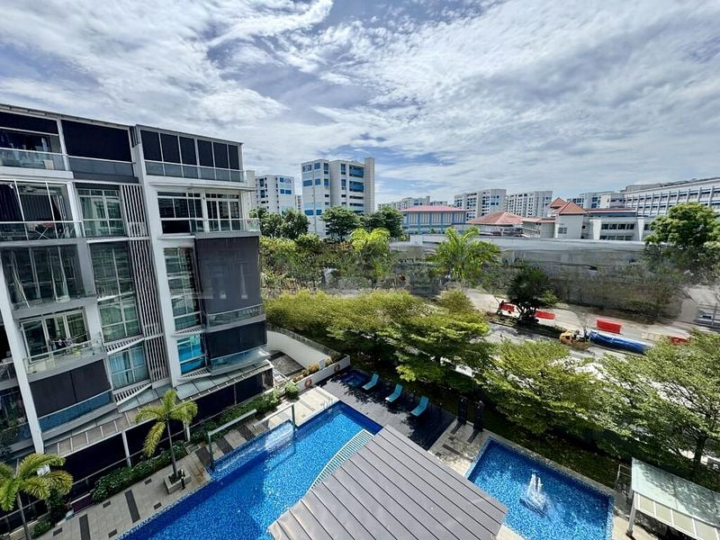 NAUNG RESIDENCE 9