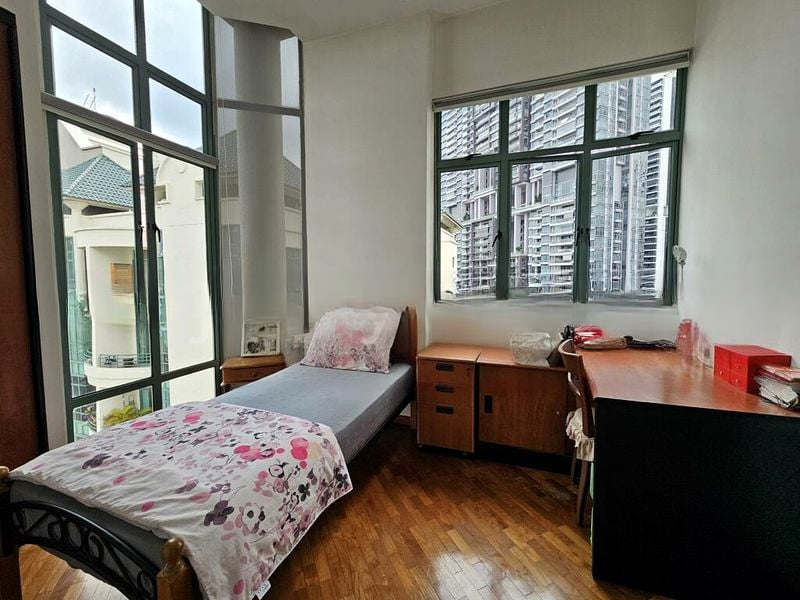 TANGLIN REGENCY 11