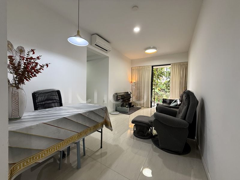 RIVERFRONT RESIDENCES 9