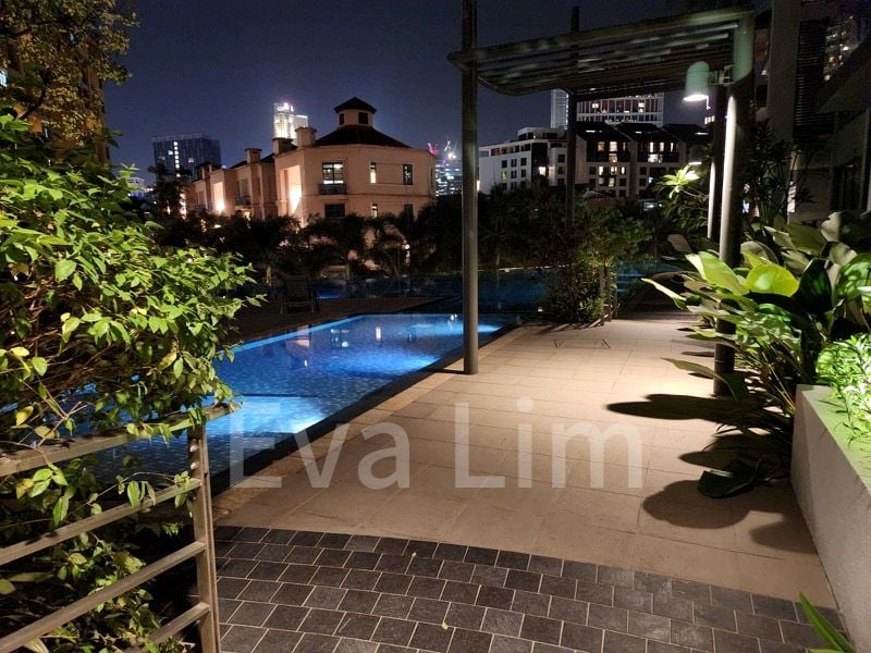 THE PIER AT ROBERTSON 13