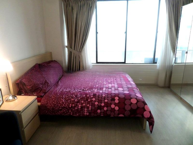 INTERNATIONAL PLAZA 11