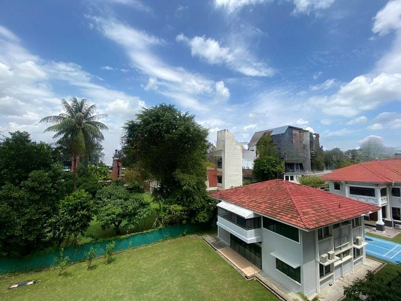 THE VERANDAH RESIDENCES 9