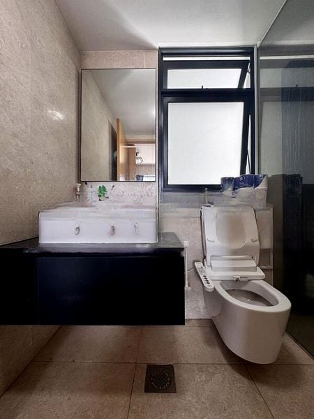 NIN RESIDENCE 4