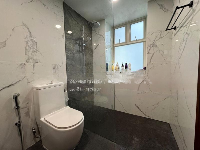 RIVERVALE CREST 6