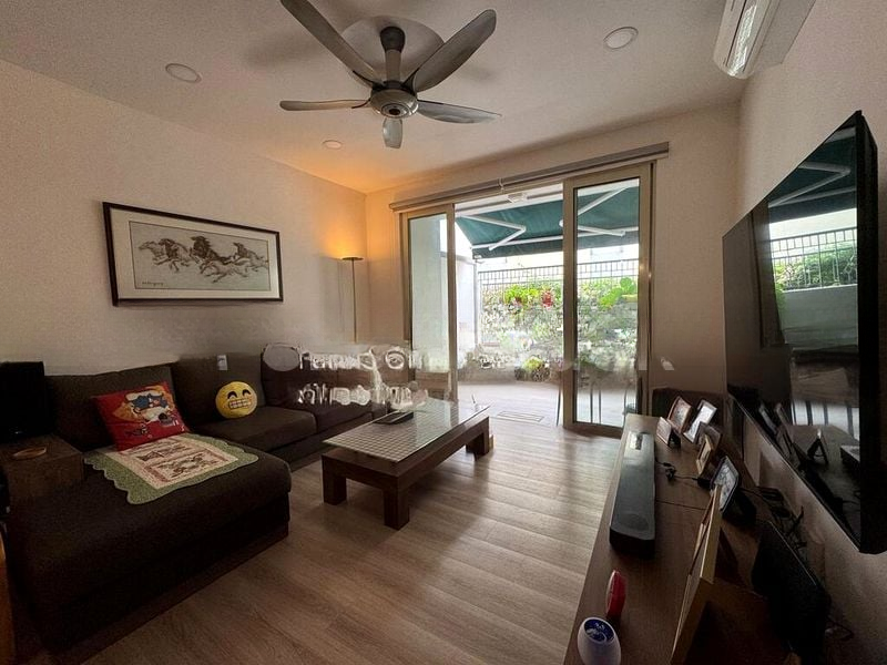 RIVERVALE CREST 8