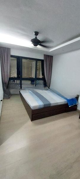 RIVERPARC RESIDENCE 5
