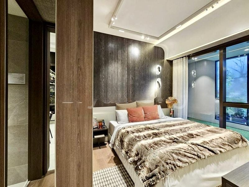 AVENUE SOUTH RESIDENCE 5