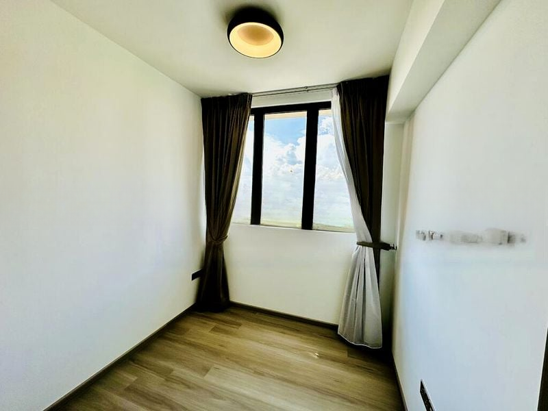 DAIRY FARM RESIDENCES 12