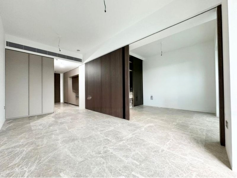 THE REEF AT KING'S DOCK 7