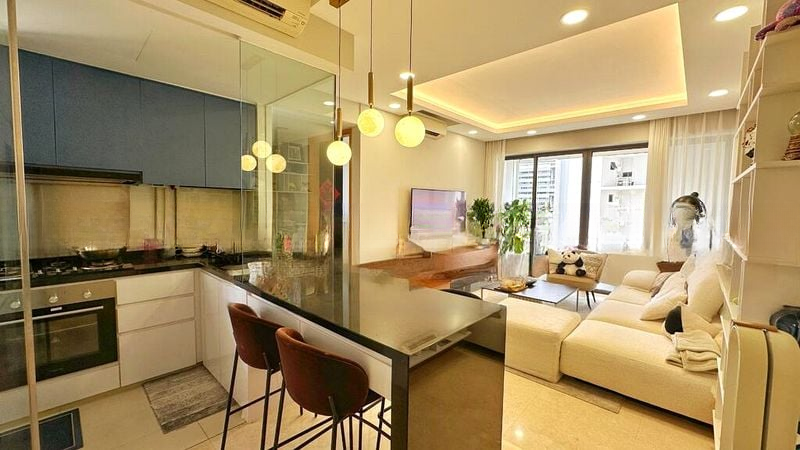 WATERFRONT ISLE 13
