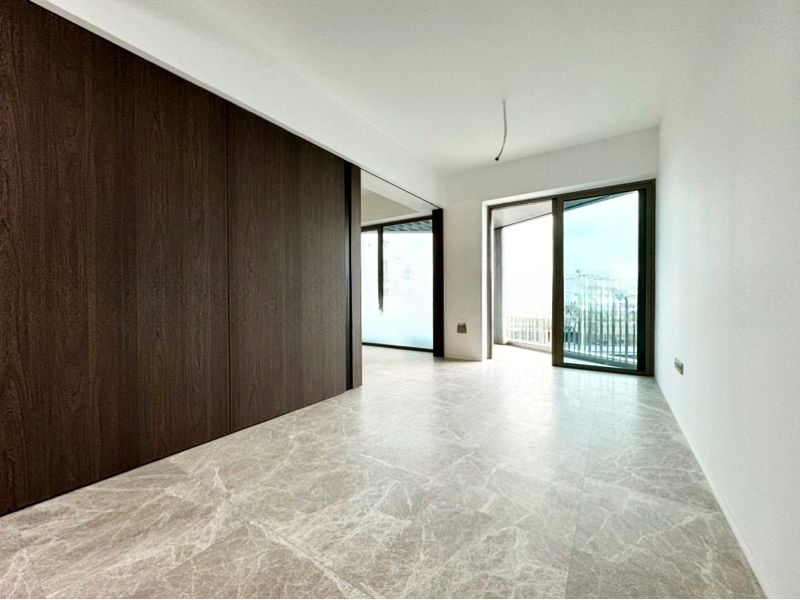 THE REEF AT KING'S DOCK 3