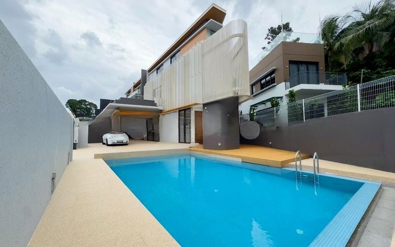 CHIP HOCK GARDENS 12