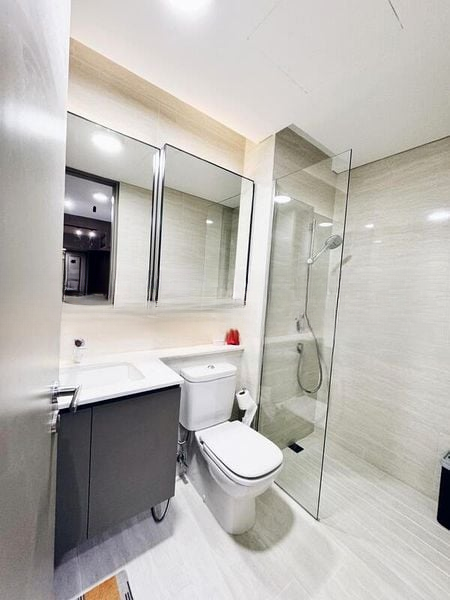 THE VENUE RESIDENCES 2