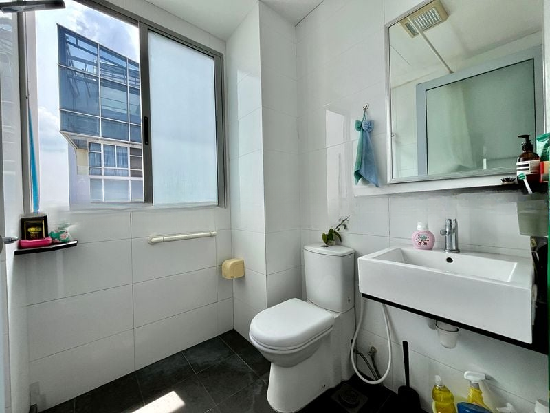 LEICESTER SUITES 9