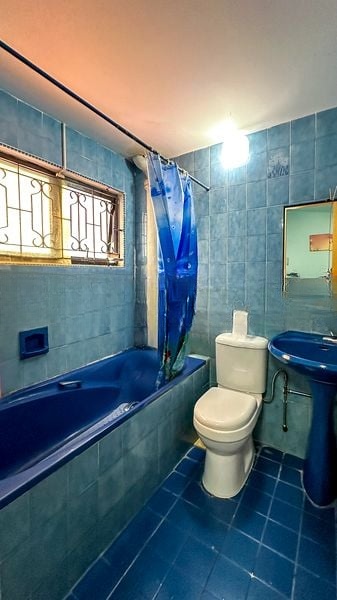 GOLDEN HILL ESTATE 9