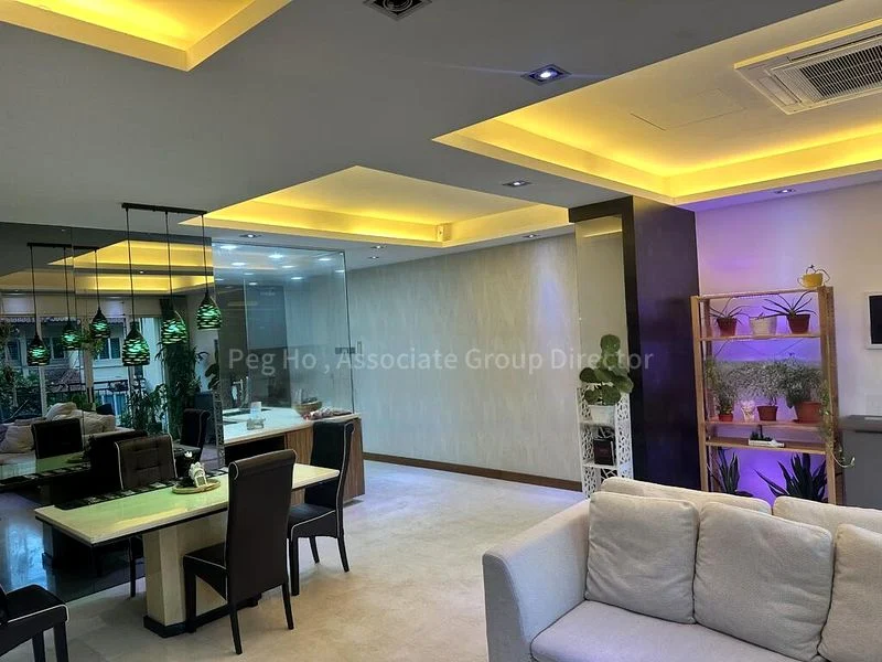 SELETAR SPRINGS CONDOMINIUM 3