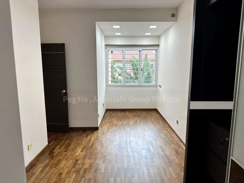 SELETAR SPRINGS CONDOMINIUM 10