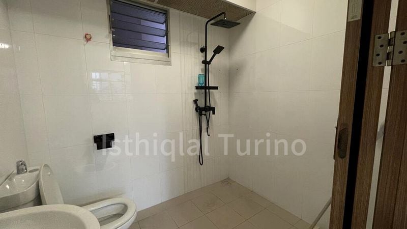 BT BATOK WEST AVE 8 6