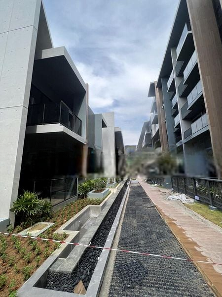 KENT RIDGE HILL RESIDENCES 13