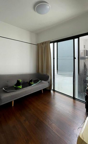 VILLAGE @ PASIR PANJANG 7