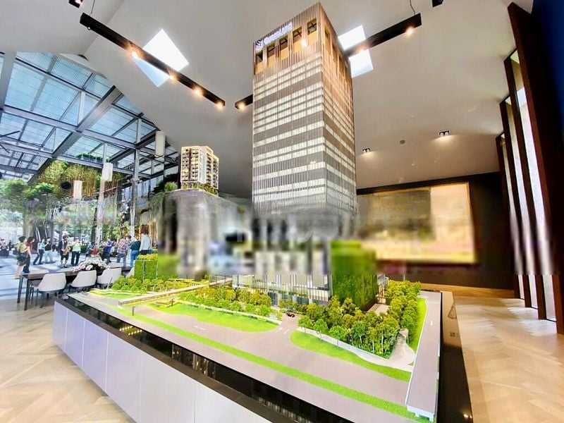 MIDTOWN BAY 12