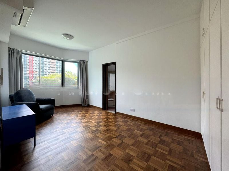 ASTOR GREEN 8