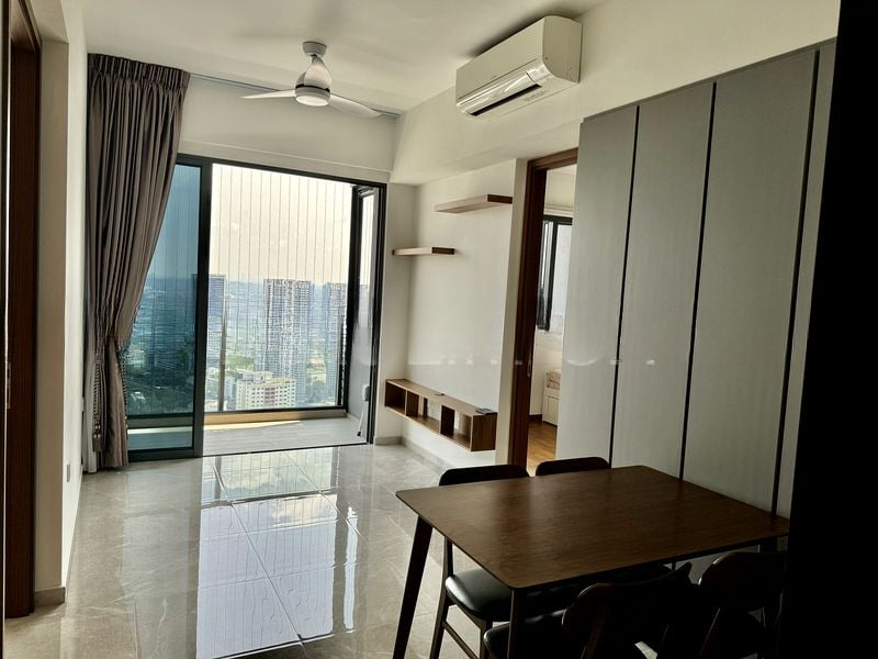 STIRLING RESIDENCES 4