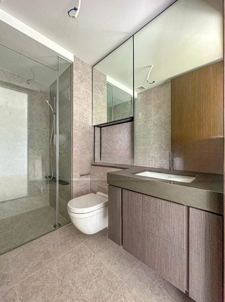 AVENUE SOUTH RESIDENCE 7