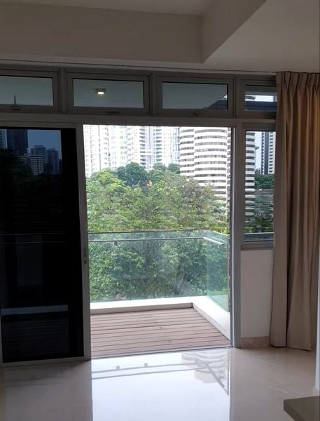 THREE BALMORAL 8