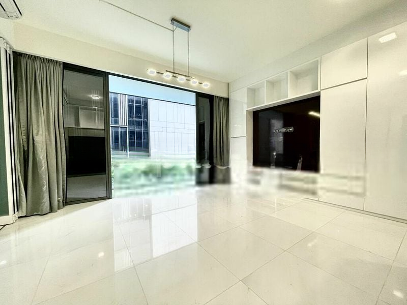 UP@ROBERTSON QUAY 10