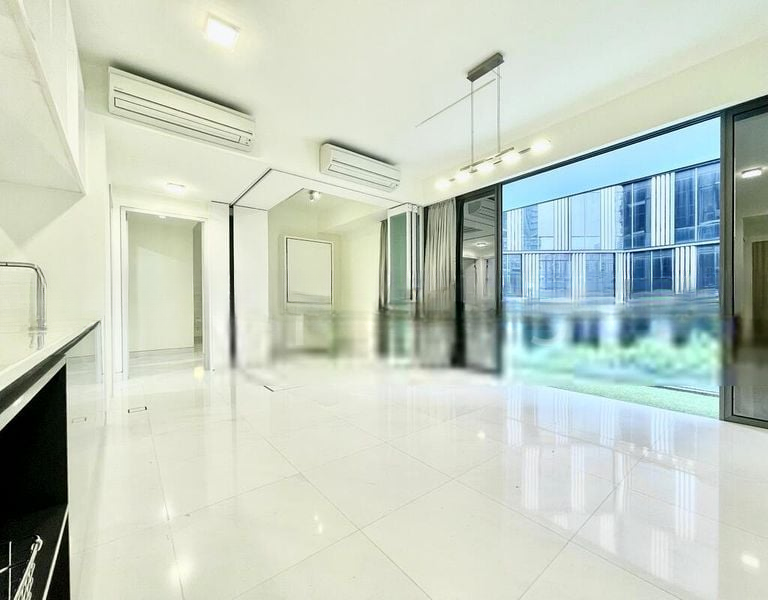 UP@ROBERTSON QUAY 12