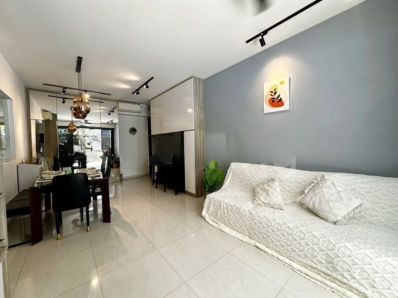 SIGNATURE AT YISHUN 2