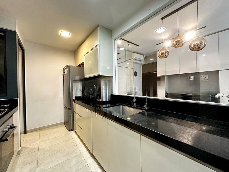 SIGNATURE AT YISHUN 7