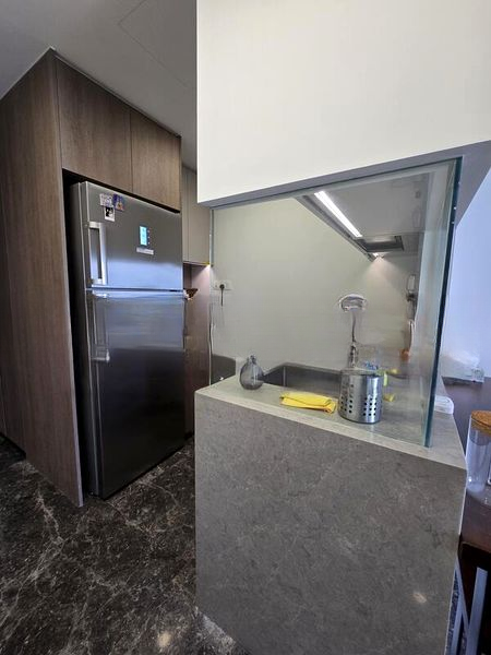 AVENUE SOUTH RESIDENCE 6