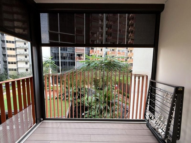 RIVERFRONT RESIDENCES 3