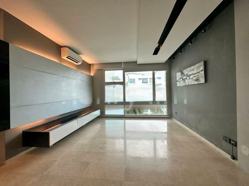 DAHLIA PARK CONDOMINIUM 11
