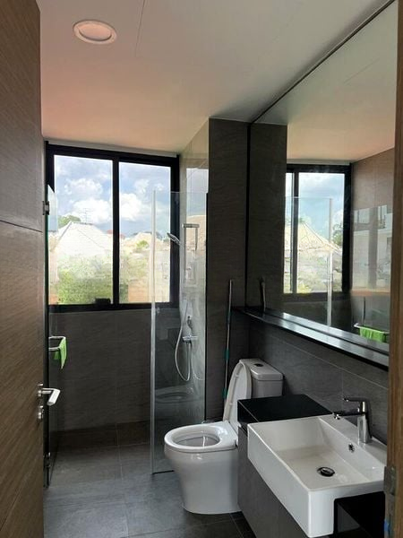 PARKWOOD RESIDENCES 1