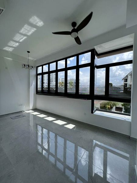 PARKWOOD RESIDENCES 6