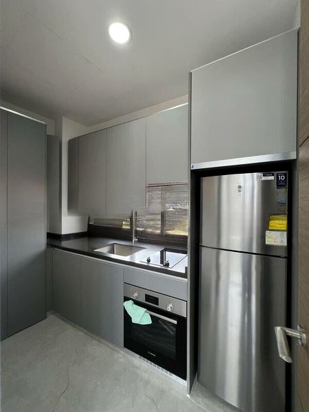 PARKWOOD RESIDENCES 4