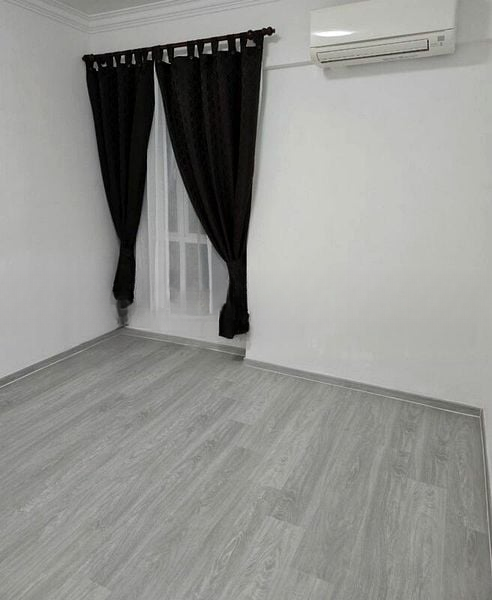 ESCADA VIEW 3