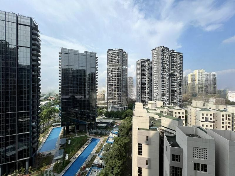 PARC CLEMATIS 4