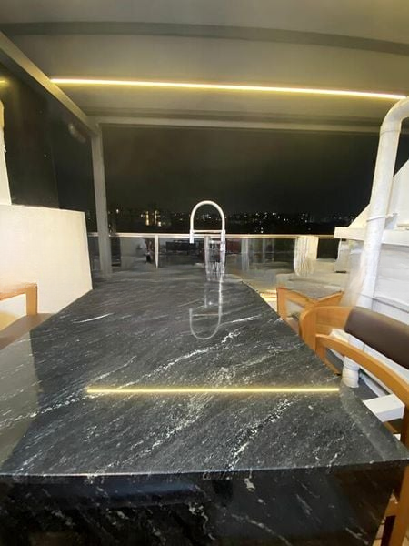 RESIDENCES @ JANSEN 8