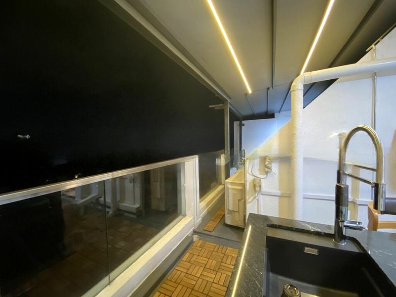 RESIDENCES @ JANSEN 11