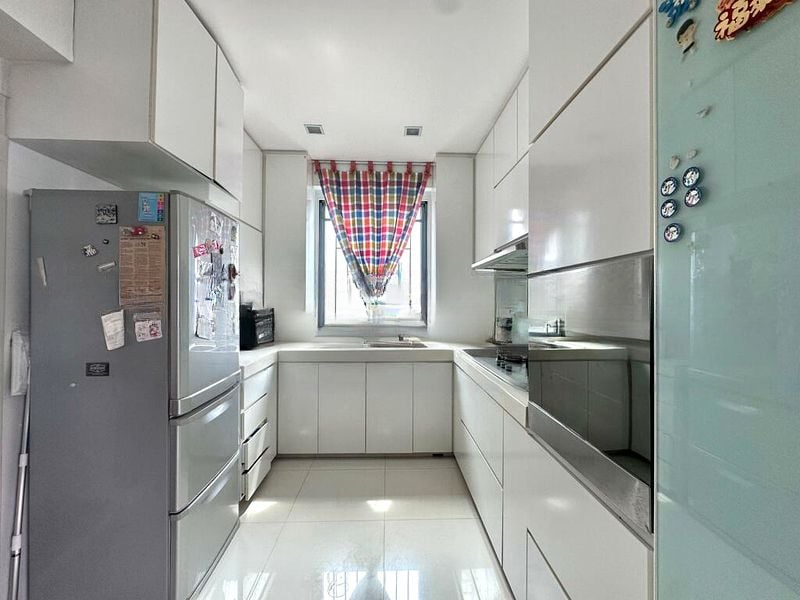 SPRINGDALE CONDOMINIUM 4