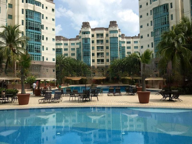 BALLOTA PARK CONDOMINIUM 8