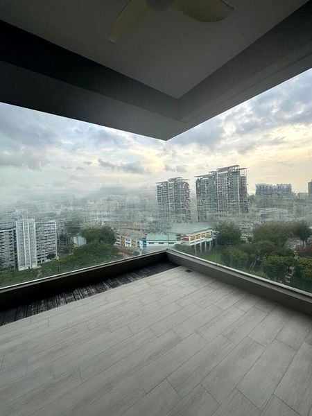 REGENT RESIDENCES 6