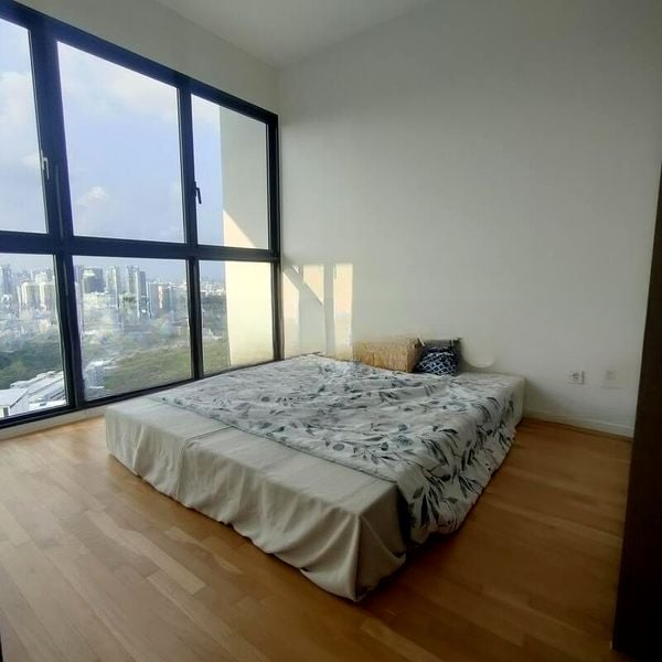 AVENUE SOUTH RESIDENCE 5