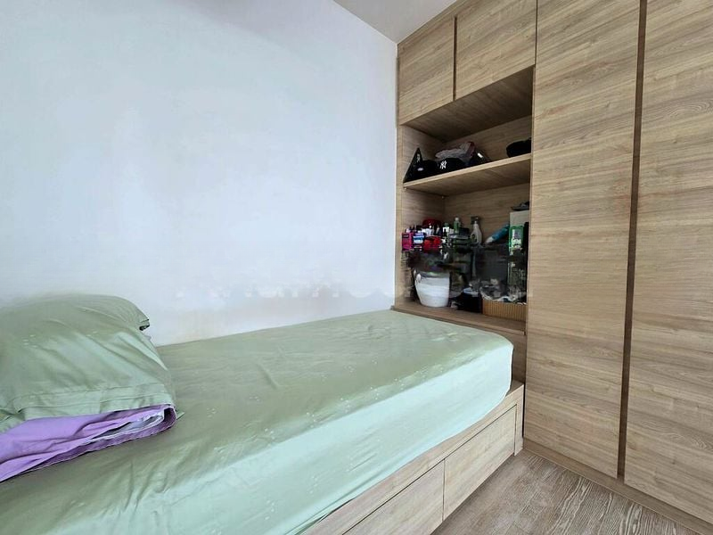 KINGSFORD WATERBAY 5