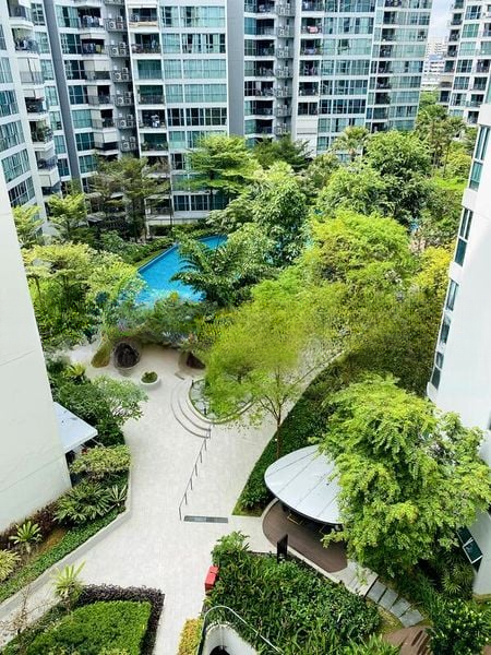 EIGHT COURTYARDS 3